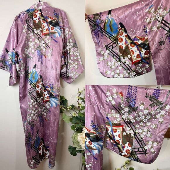Made in Japan | Lavender Kimono Robe | Traditional Geisha & Sakura Print - Picture 1 of 12